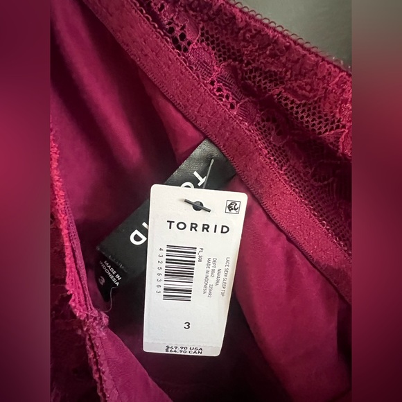 Torrid Fuchsia Lace Chemise - Picture 3 of 4